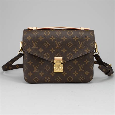 grande pochette louis vuitton|Louis Vuitton Pochette métis monogram.